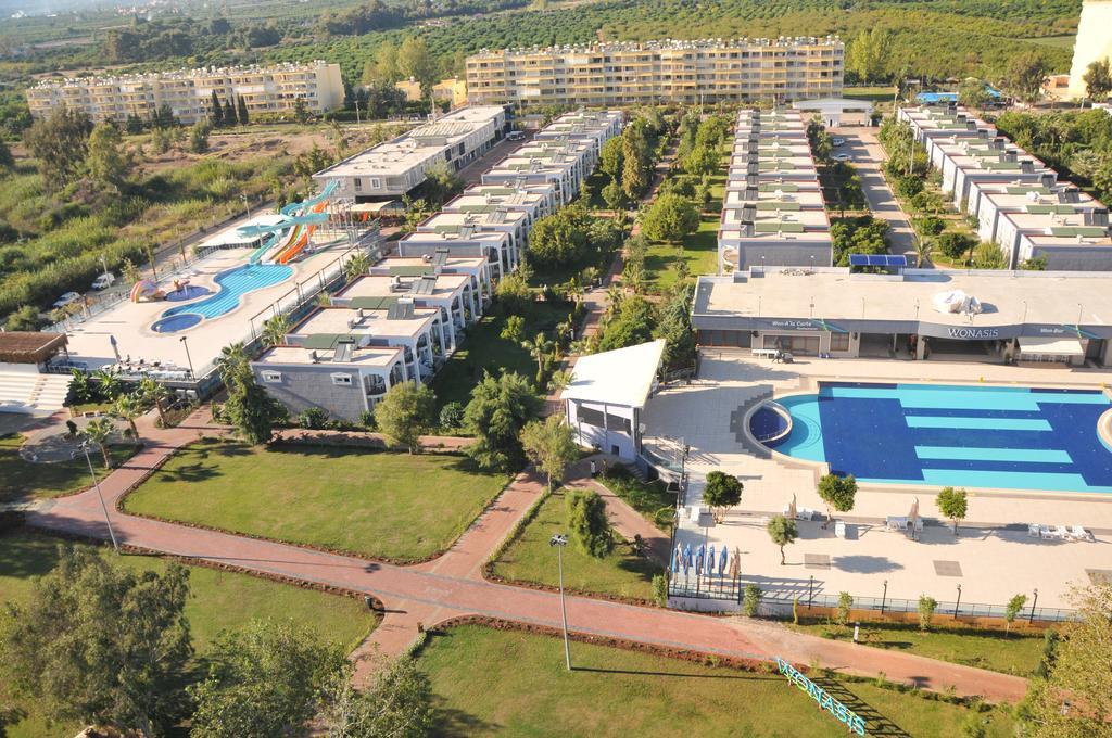Wonasis Resort & Aqua Hotel Kargipinari Pokoj fotografie
