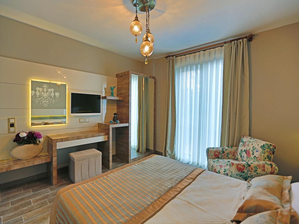 Wonasis Resort & Aqua Hotel Kargipinari Pokoj fotografie